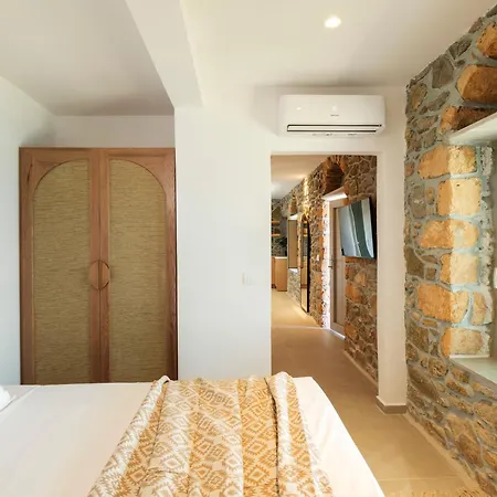 Trinitas Mare Psarou Apartmán *