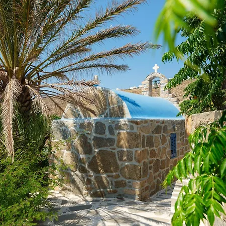 Daire Trinitas Mare Psarou *